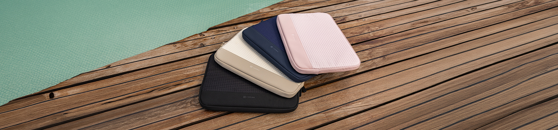 A stylish case, a safe laptop. Natec Mussel 2